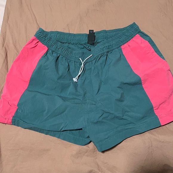 Shorts - Picture 2 of 2